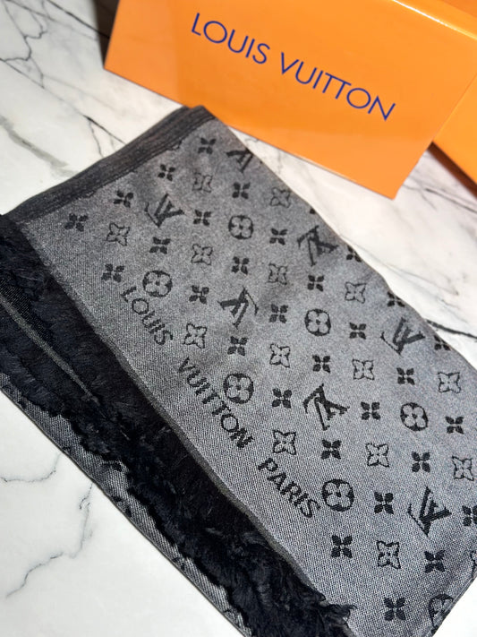 Louis Vuitton Scarf