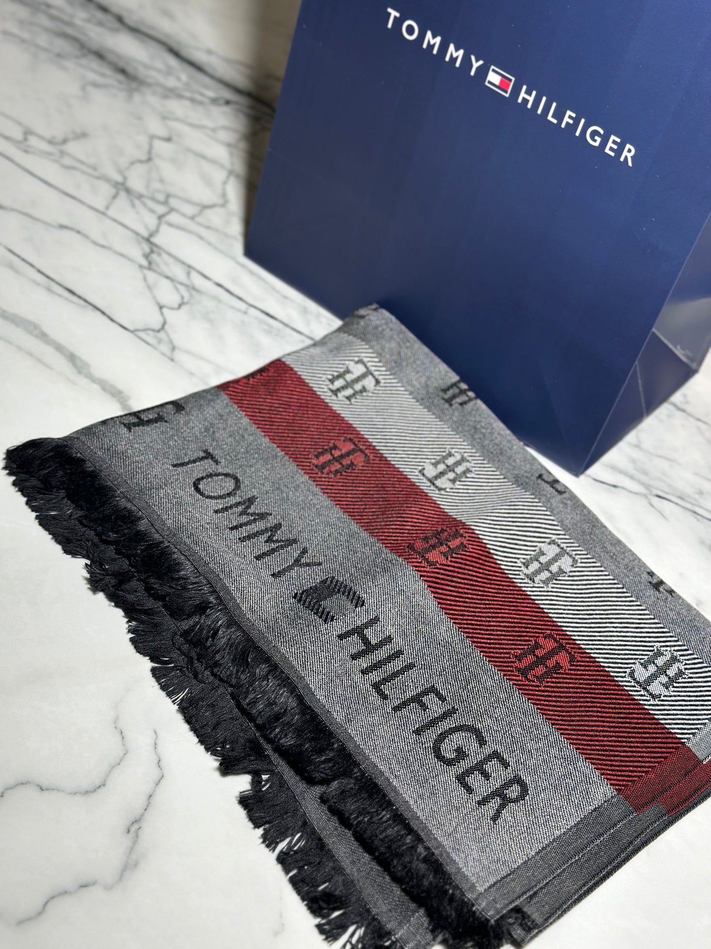 Tommy Hilfiger Scarf